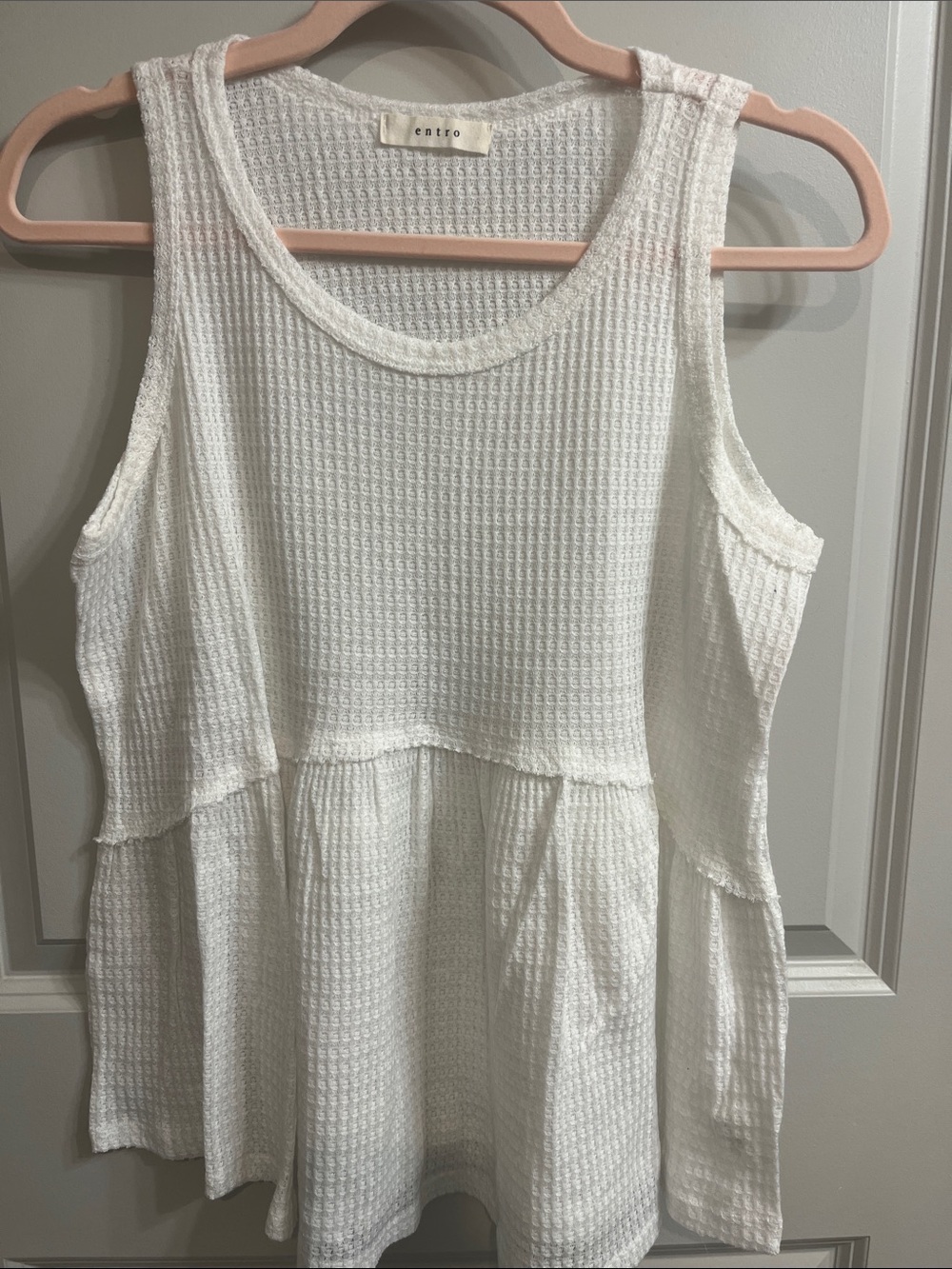 entro White Waffle Knit Peplum Tank Top